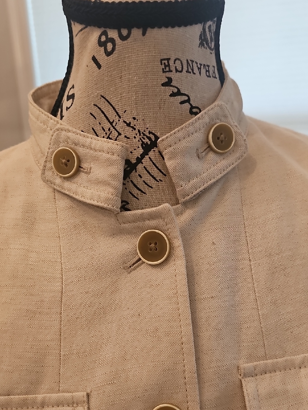 Banana Republic Linen Jacket - Picture 3 of 8